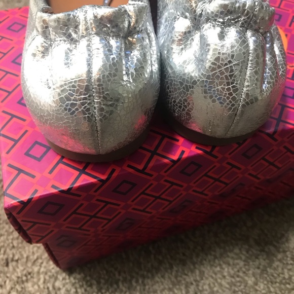 Tory Burch Reva Flats - Picture 4 of 4